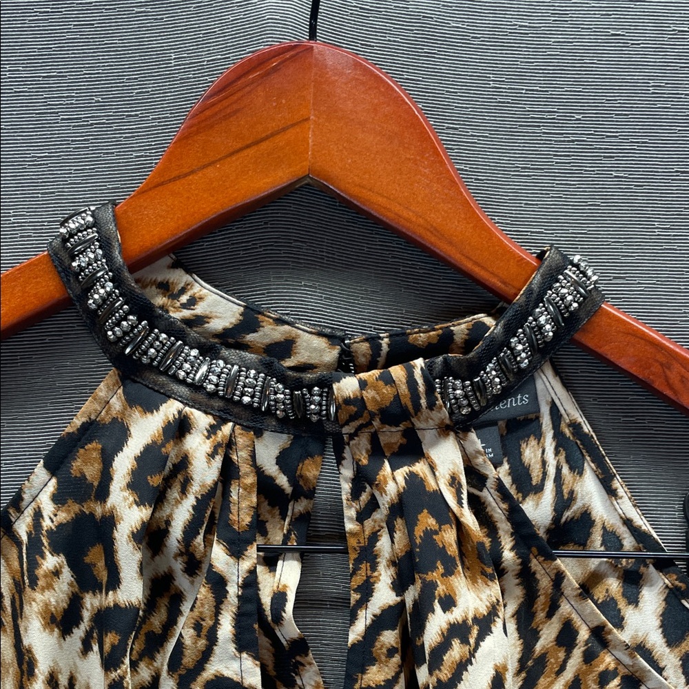 Bold Elements Chic Leopard Print Off-Shoulder Blo… - image 5